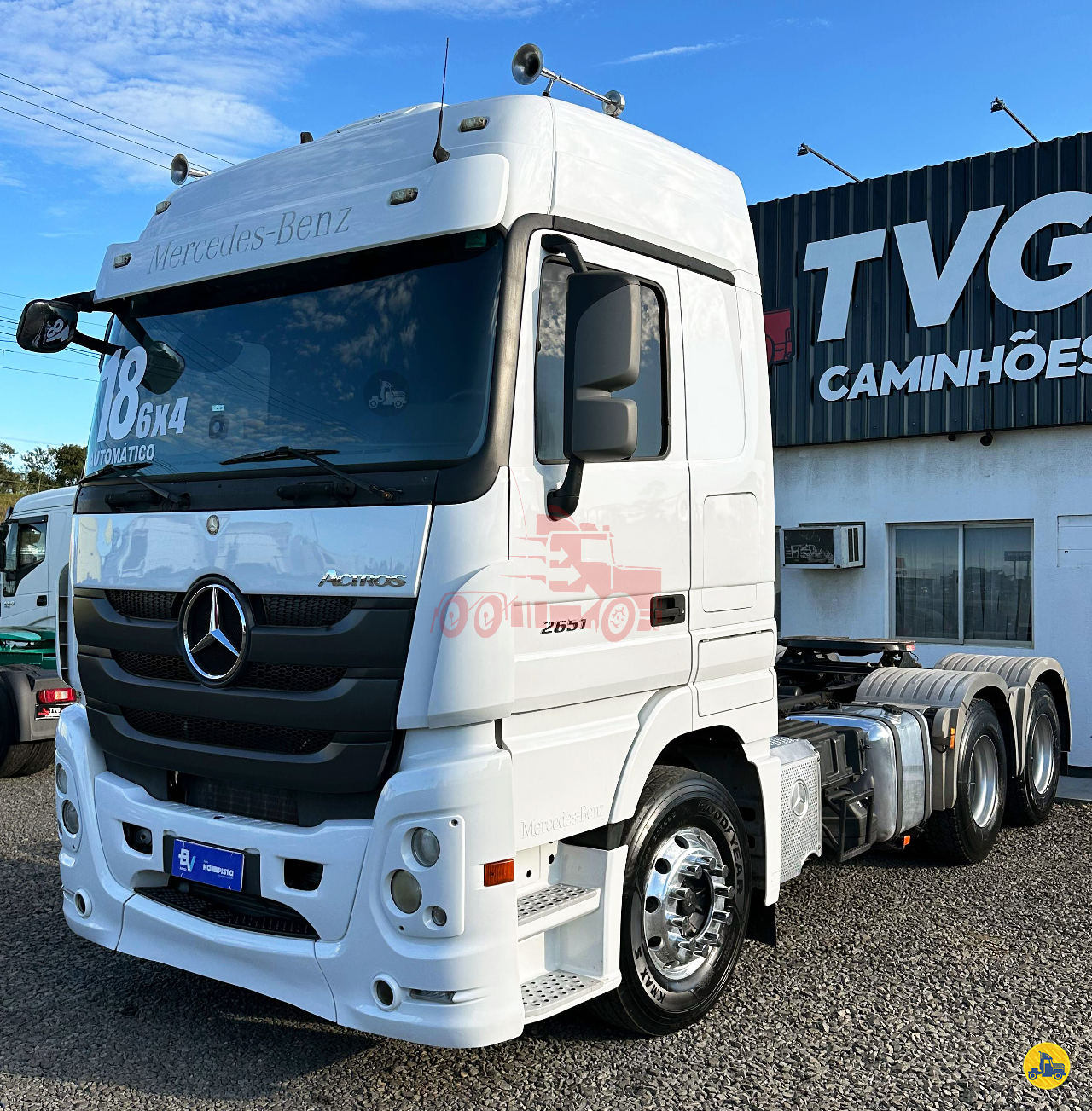 CAMINHAO MERCEDES-BENZ MB 2651 Cavalo Mecânico Cavalo 6x4 TVG Caminhões GUARULHOS SÃO PAULO SP